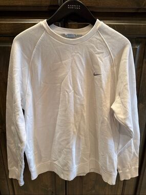 Men’s Nike Crewneck White Sweatshirt Pullover Medium $50!